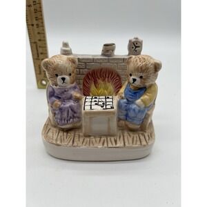 VINTAGE FIGURINE LEONARDO TEDDY BEARS PLAYING DRAUGHTS